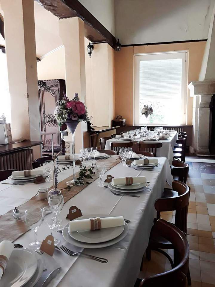 Grande tablée pour réception Melun